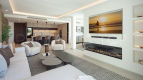 Atico duplex de 3 dormitorios en venta en Palacetes Los Belvederes