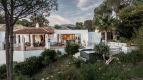 Villa zu verkaufen in El Madroñal, Benahavis