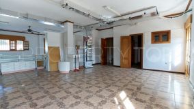 Tolox, edificio en venta