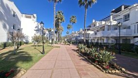 Flat for sale in La Dama de Noche, Nueva Andalucia