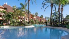 Lägenhet for sale in Bahia de Marbella, Marbella Öst