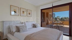 Flat for sale in Bahia de Marbella, Marbella East