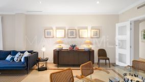 Flat for sale in Bahia de Marbella, Marbella East