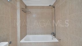 Piso en venta en La Carolina, Marbella Golden Mile