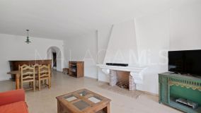 Flat for sale in Nueva Atalaya, Estepona East