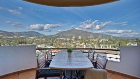 Flat for sale in Nueva Andalucia, Marbella