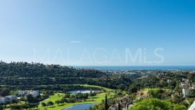 Flat for sale in Los Arqueros, Benahavis