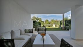 Flat for sale in Benatalaya, Estepona East