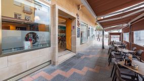 Gebäude zu verkaufen in Las Lagunas, Mijas Costa