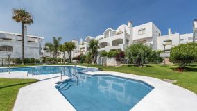 Piso en venta en Paraiso Barronal, Estepona Este