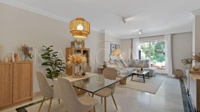 Flat for sale in La Carolina, Marbella Golden Mile
