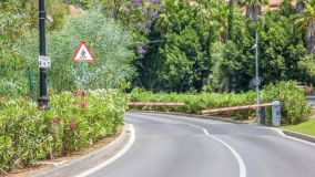 Plot for sale in Puerto del Almendro, Benahavis