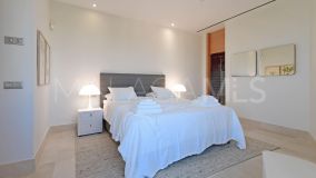 House for sale in Los Naranjos, Nueva Andalucia