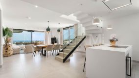Flat for sale in Cabopino, Marbella Est