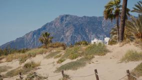 Flat for sale in Los Monteros, Marbella East