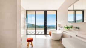 Villa for sale in Monte Mayor, Benahavis