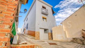 Casa en venta en Benamargosa