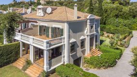 Villa pareada en venta de 4 dormitorios en Sotogolf