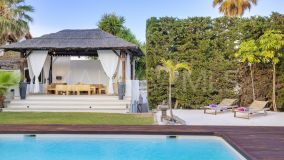 Villa zu verkaufen in Beach Side New Golden Mile, Estepona Ost