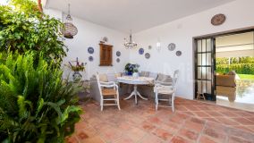 Semi Detached Villa for sale in San Pedro Playa, San Pedro de Alcantara