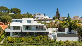 Villa en venta en El Rosario, Marbella Este