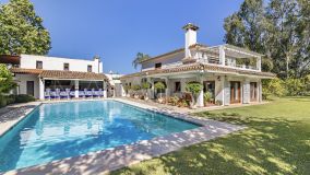 Villa for sale in Cancelada, Estepona Est