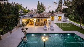 Villa en venta en La Cerquilla, Nueva Andalucia