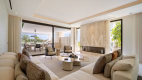 Tvåvåningslägenhet for sale in Marbella Golden Mile