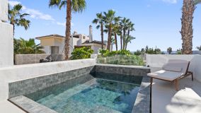 Town House for sale in El Paraiso, Estepona East