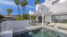 Town House for sale in El Paraiso, Estepona East