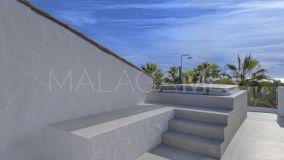 Penthouse for sale in El Paraiso, Estepona East