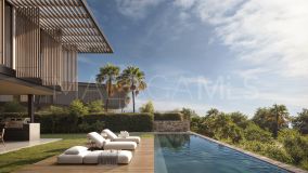 Villa for sale in La Cerquilla, Nueva Andalucia