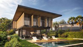 Villa for sale in La Cerquilla, Nueva Andalucia