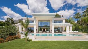 Villa en venta en Sierra Blanca, Marbella Golden Mile