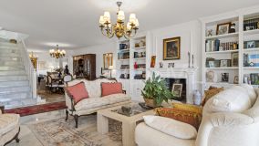 Maison de Ville for sale in Los Toreros, Nueva Andalucia