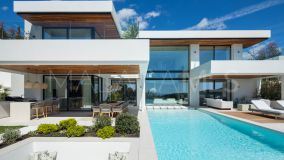 Villa for sale in Lomas de La Quinta, Benahavis