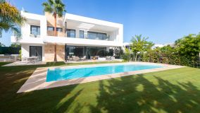 Villa zu verkaufen in Lomas del Virrey, Marbella Goldene Meile