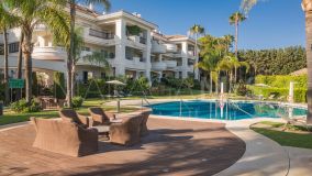 Ground Floor Apartment for sale in Altos Reales, Marbella Golden Mile