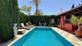 Villa zu verkaufen in Nueva Andalucia, Marbella