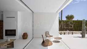 Villa for sale in Valle Romano, Estepona West