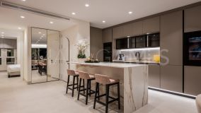 Apartment for sale in Los Monteros Palm Beach, Marbella East