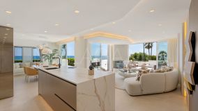 Apartamento Planta Baja en venta en Alcazaba Beach, Estepona Este
