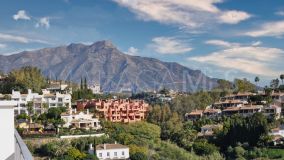 Apartment for sale in Los Arqueros, Benahavis