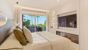 Appartement rez de chaussée for sale in Cabo Bermejo, Estepona Est