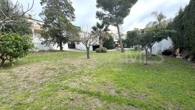 Villa for sale in Don Pedro, Estepona West