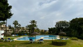 Tvåvåningslägenhet for sale in Nueva Andalucia, Marbella