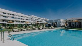 Apartment for sale in New Golden Mile, Estepona East
