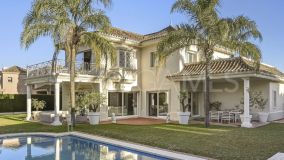 Villa for sale in Guadalmina Alta, San Pedro de Alcantara