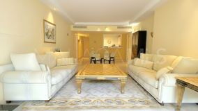 Lägenhet for sale in Melia Hacienda del Mar, Estepona Öst