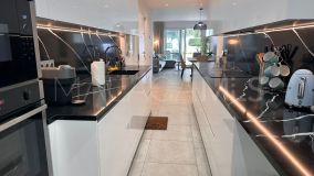 Apartamento Planta Baja en venta en Los Granados Playa, Estepona Este